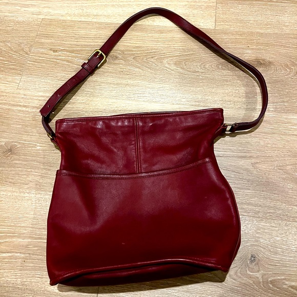Coach Handbags - Red Vintage Leather Coach Purse shoulder bag